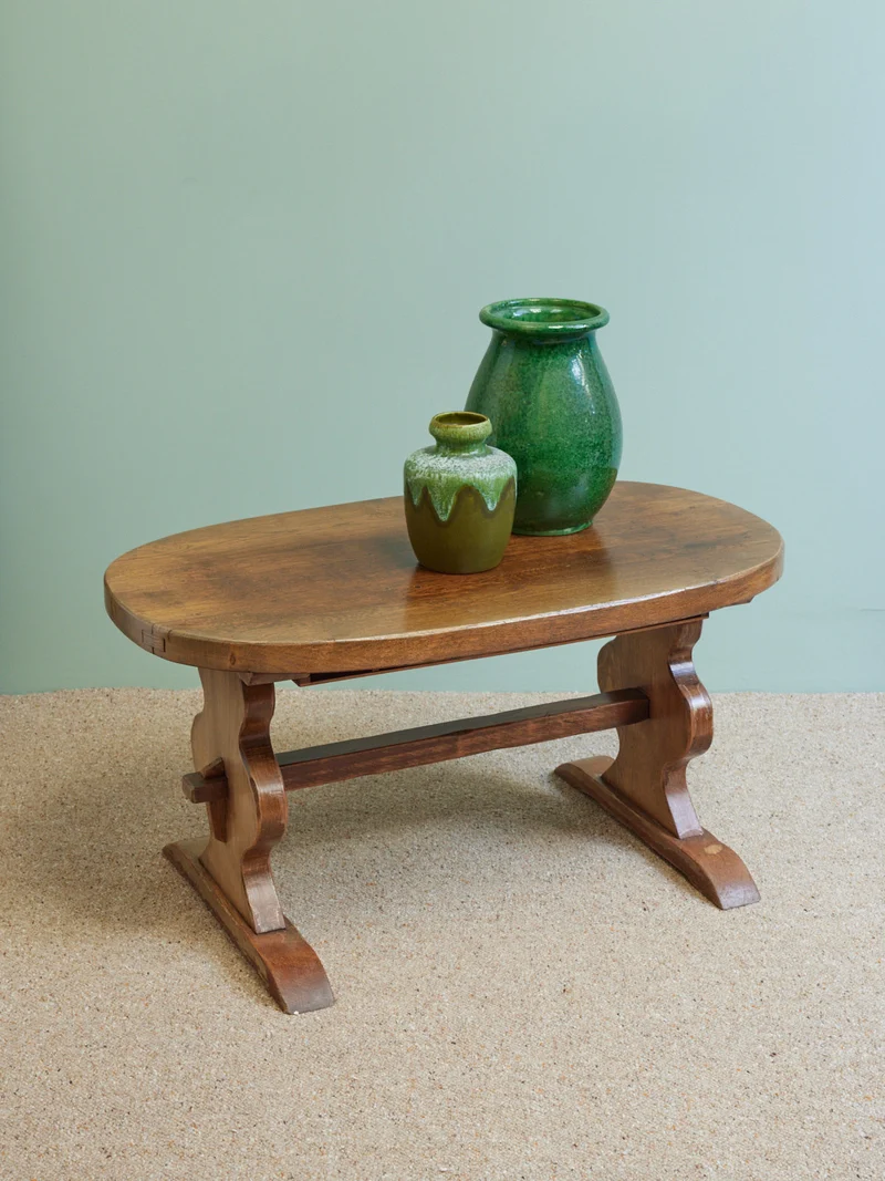 Donna, la table basse ovale en bois brut N°1596