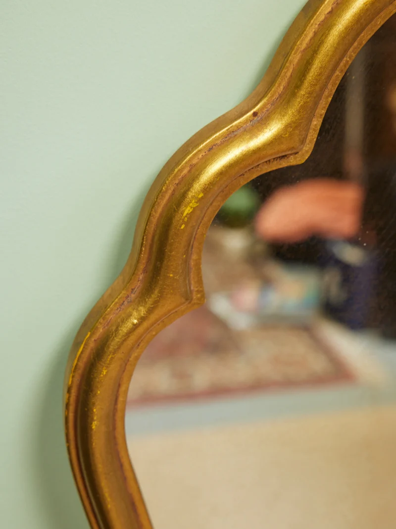 Georges, le petit miroir ancien doré N°1473