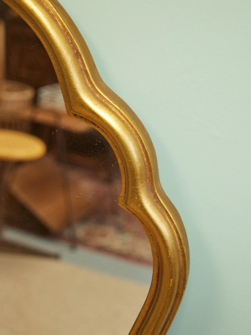 Georges, le petit miroir ancien doré N°1473