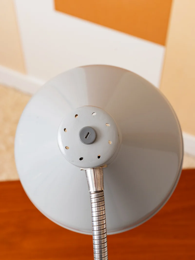 Julia, la lampe vintage industrielle émaillée grise N°1067