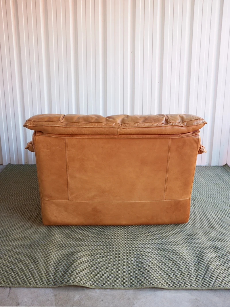 Jakob, le fauteuil en cuir italien N°1395