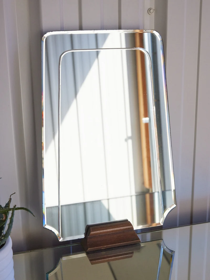 Louise, la coiffeuse Art déco en miroirs biseautés N°356