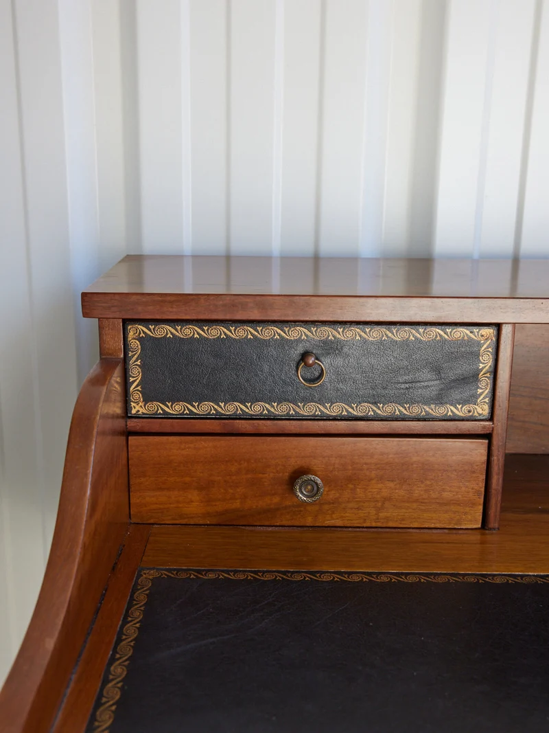 Edouard, le bureau ancien en bois N°1082