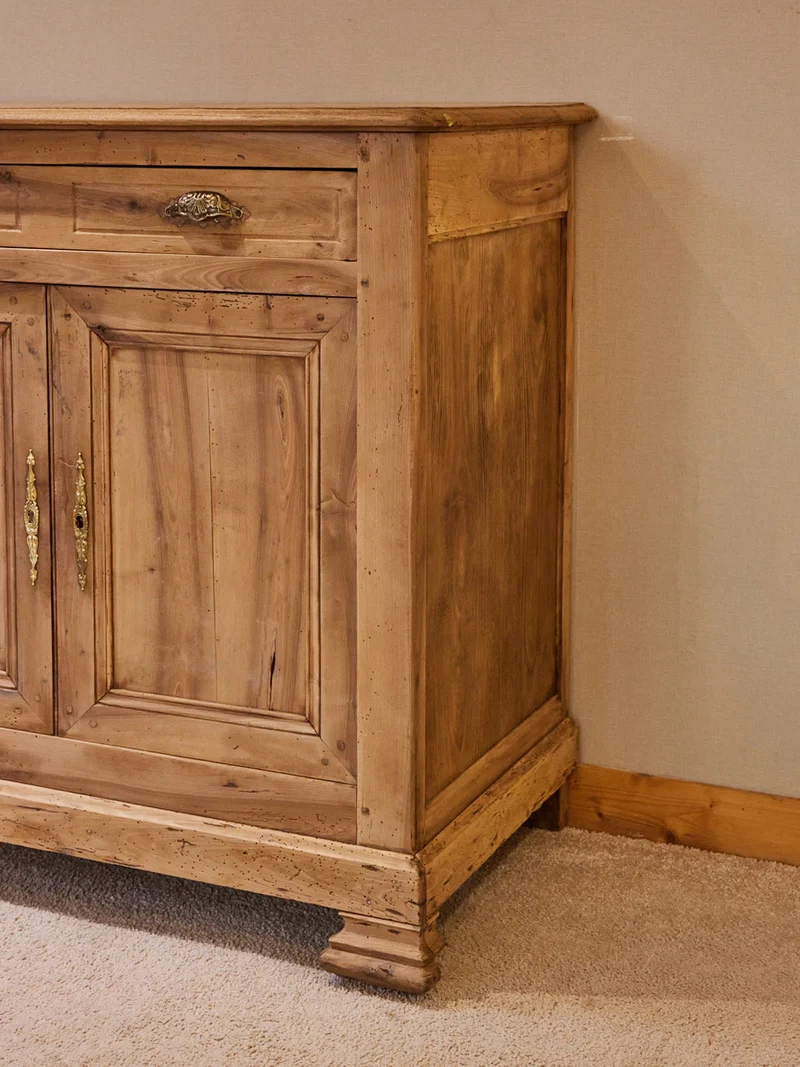 Gilbert, le buffet en bois poncé N°1849