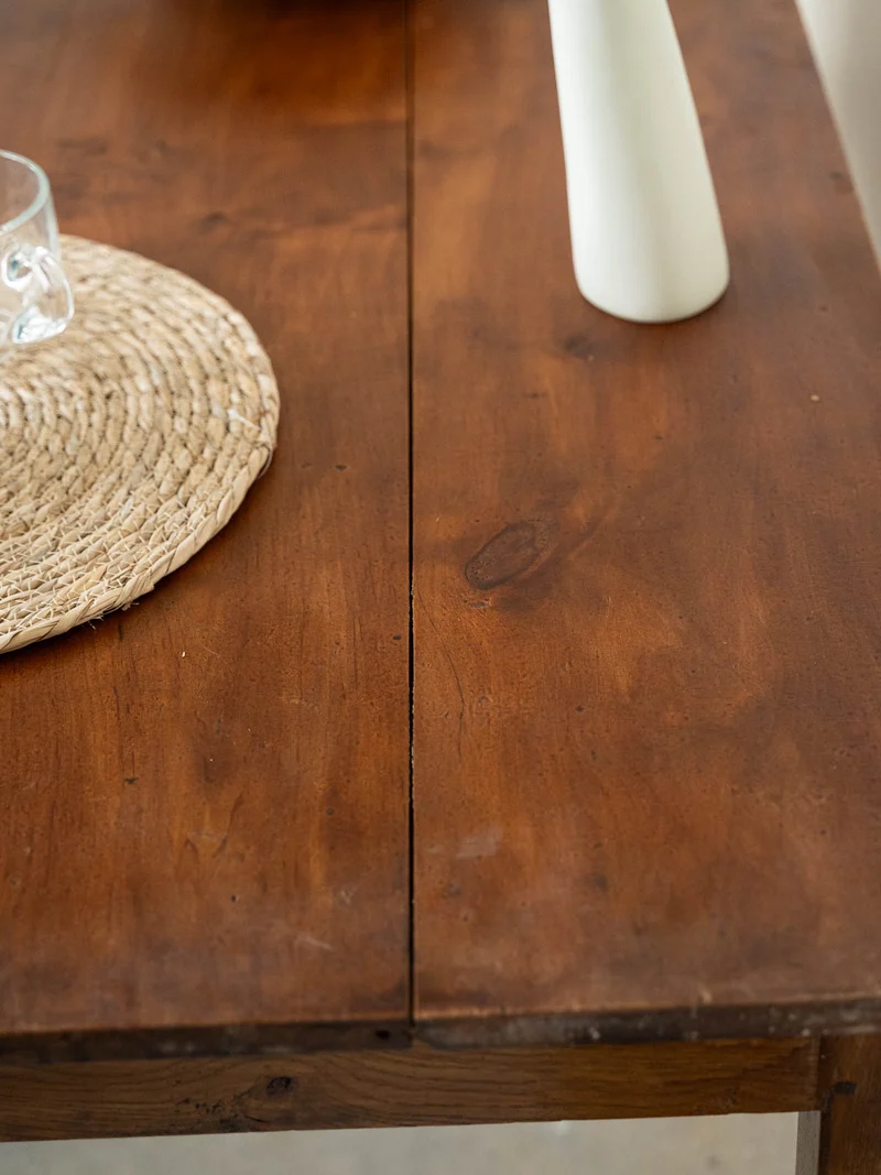 Romy, la table à manger de campagne en bois N°1569