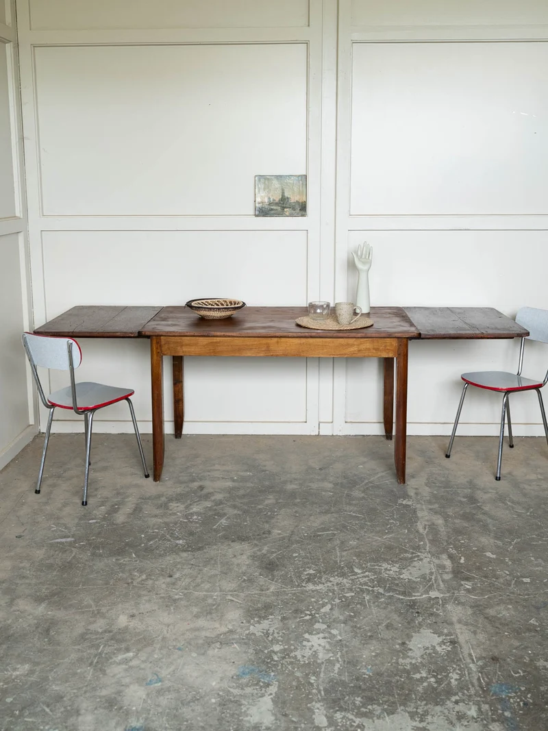 Romy, la table à manger de campagne en bois N°1569