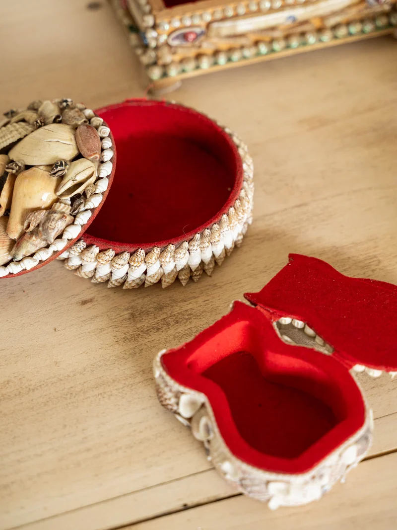 Alix, l'ensemble en coquillages N°1195