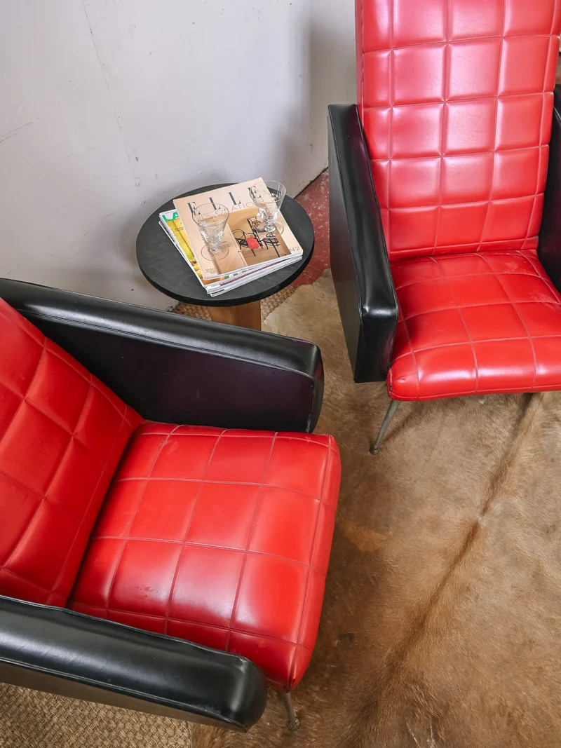 Jakob, la paire de fauteuils 70s N°1373