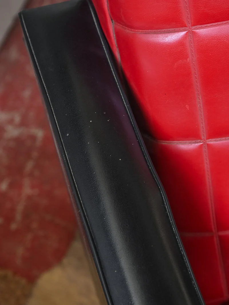 Jakob, la paire de fauteuils 70s N°1373