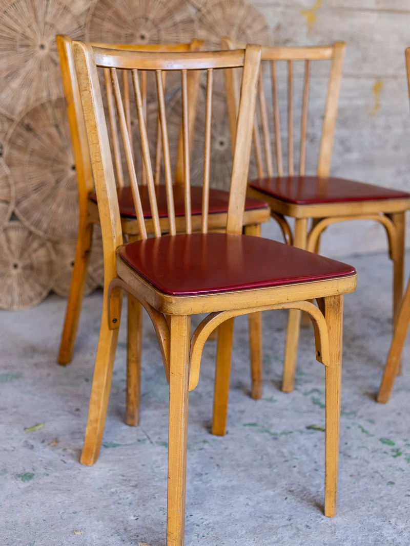 Alma, la paire de chaises Baumann N°1981