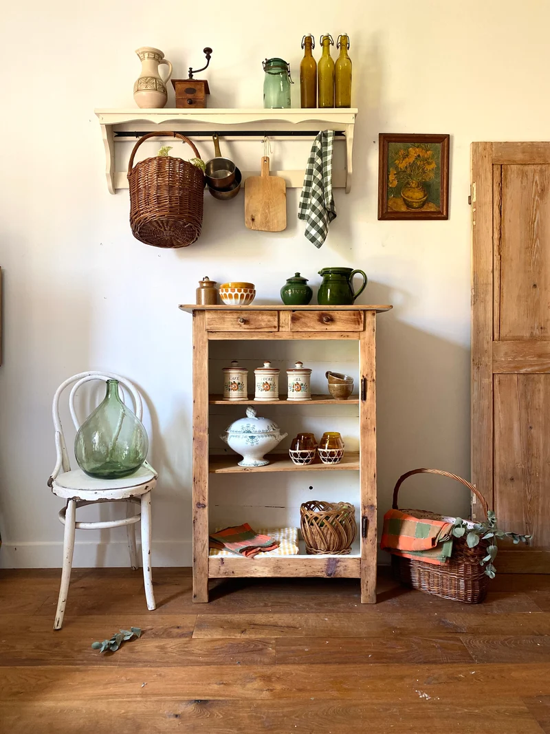 Buffet ouvert en bois ancien rénové