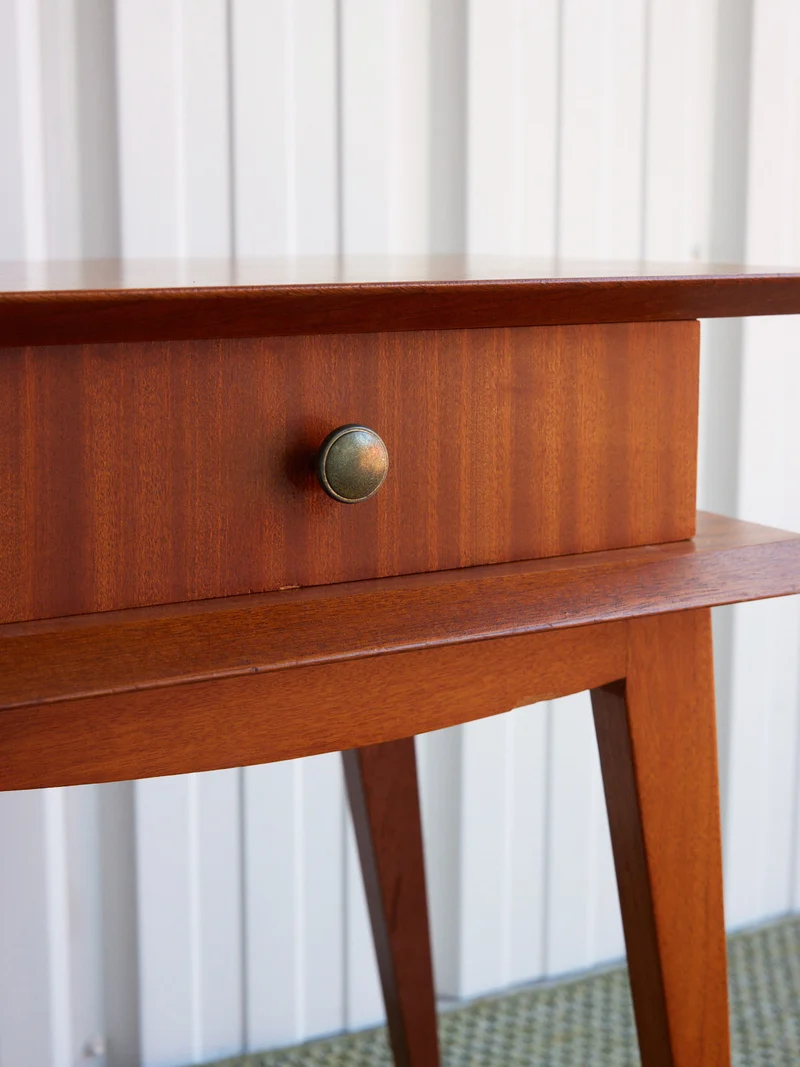 Maïa, la table de chevet en bois N°1596
