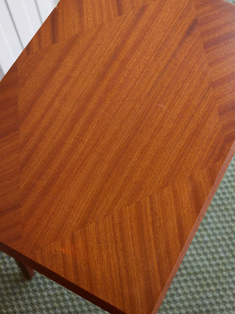 Maïa, la table de chevet en bois N°1596
