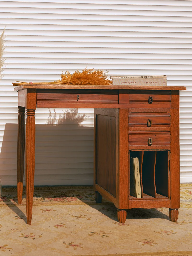 Edouard, le bureau en bois clair N°1057