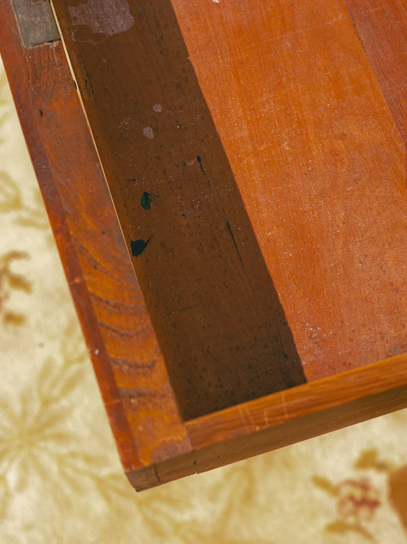 Edouard, le bureau en bois clair N°1057