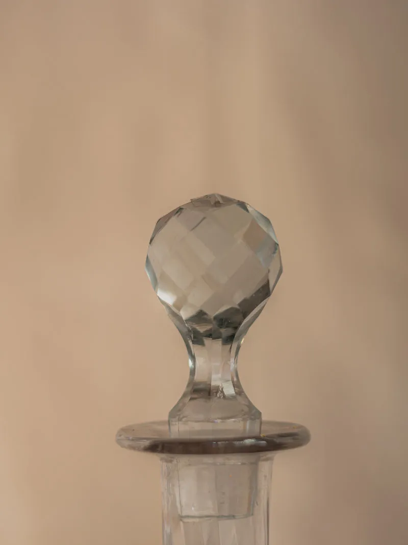Gabrielle, la carafe ancienne en verre N°158