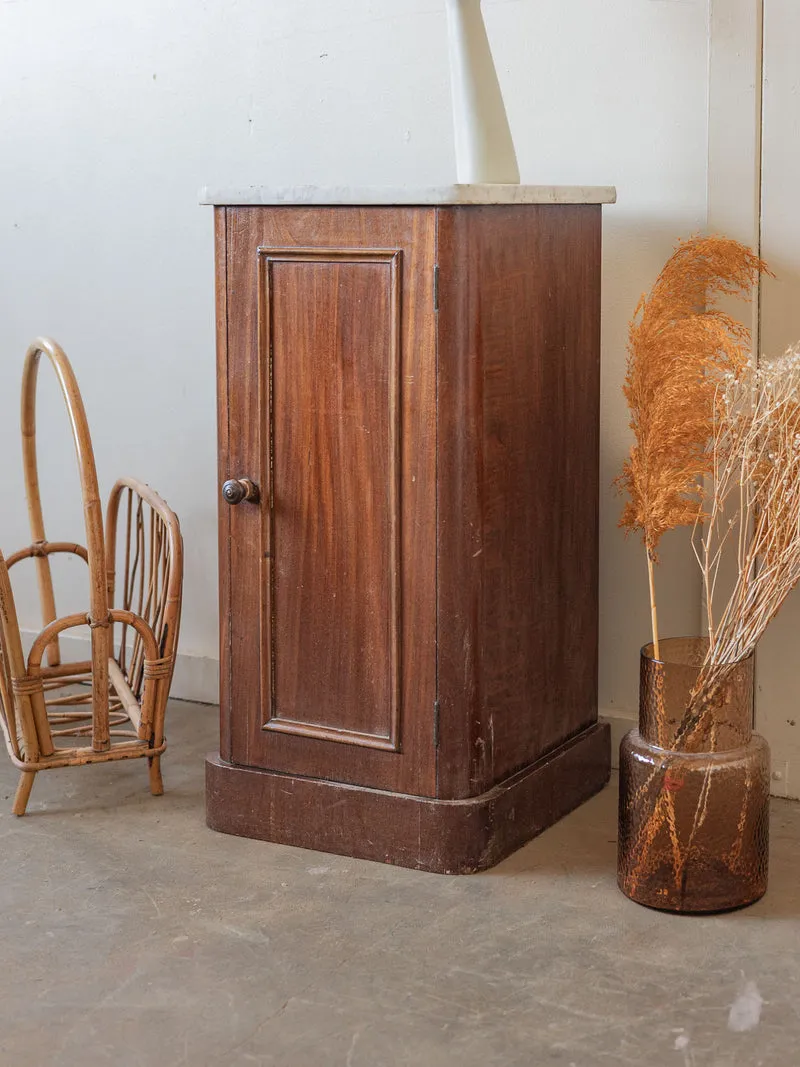 Odile, la table de chevet de campagne N°1548