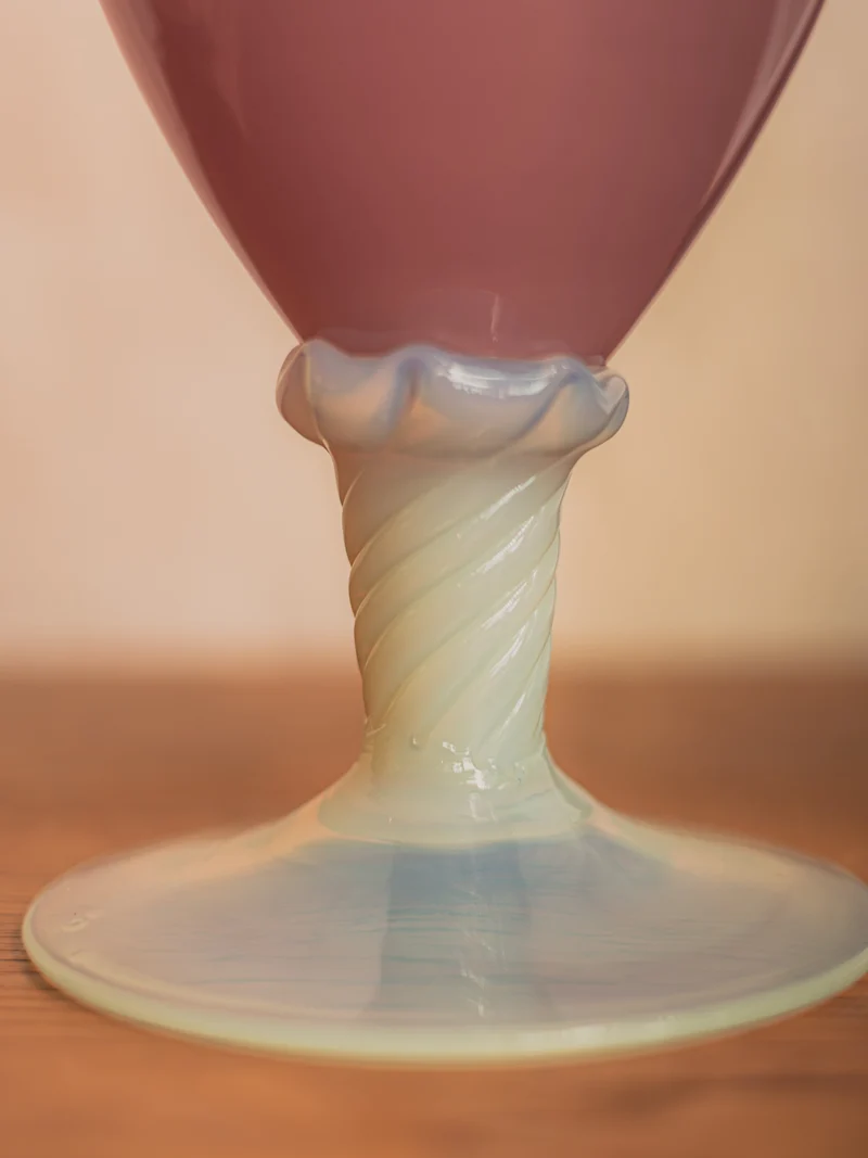 Edmond, le grand vase en opaline rose N°209