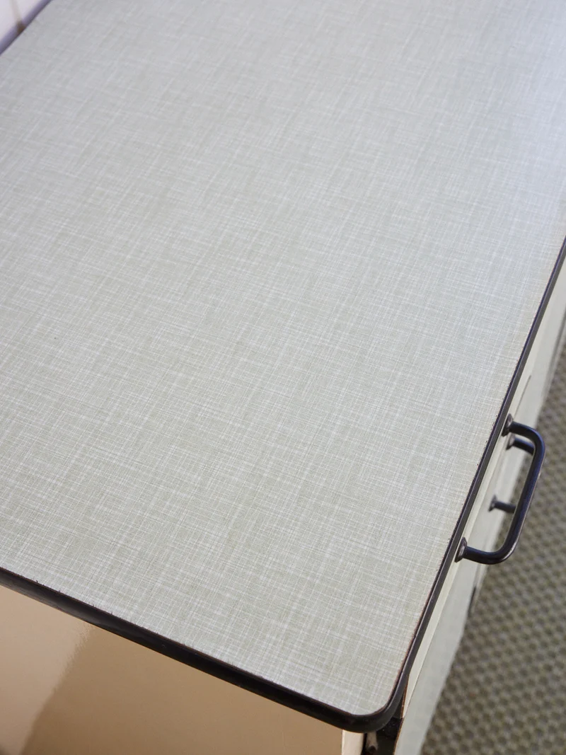 Gilbert, le buffet en formica vert N°1900