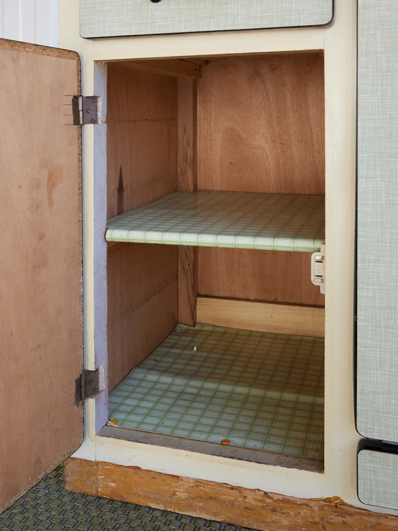 Gilbert, le buffet en formica vert N°1900