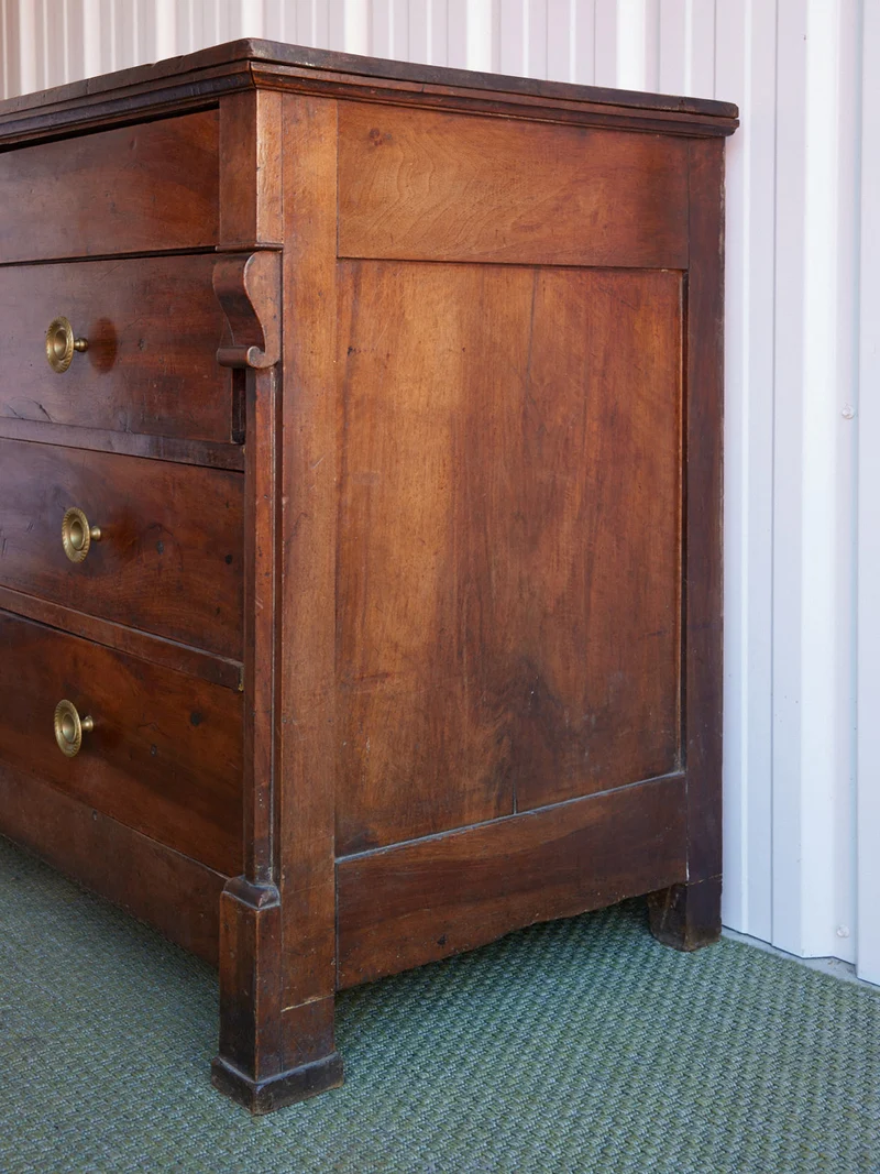 Garance, la commode empire en bois massif N°769