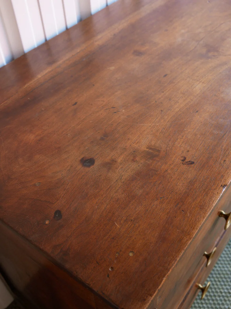 Garance, la commode empire en bois massif N°769