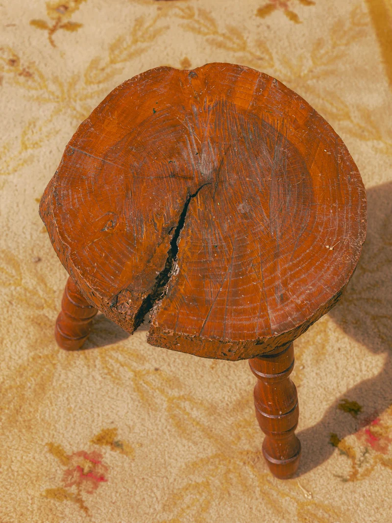 Regis, le tabouret de ferme N°1525