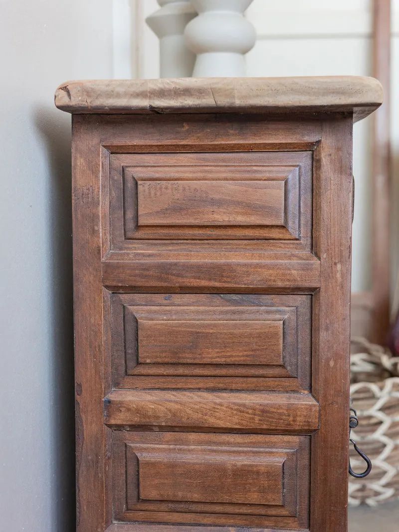 Gilbert, le buffet rustique N°1832
