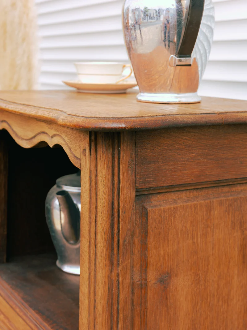 Odile, la table de chevet en bois clair N°1518