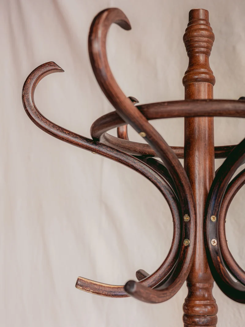Max, le porte-manteau de bistro N°466