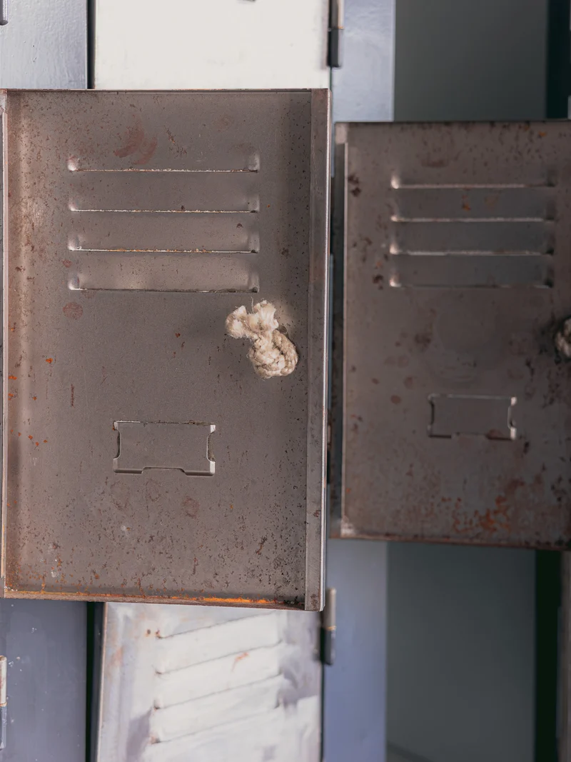 Magda, l'armoire casier style industriel N°724