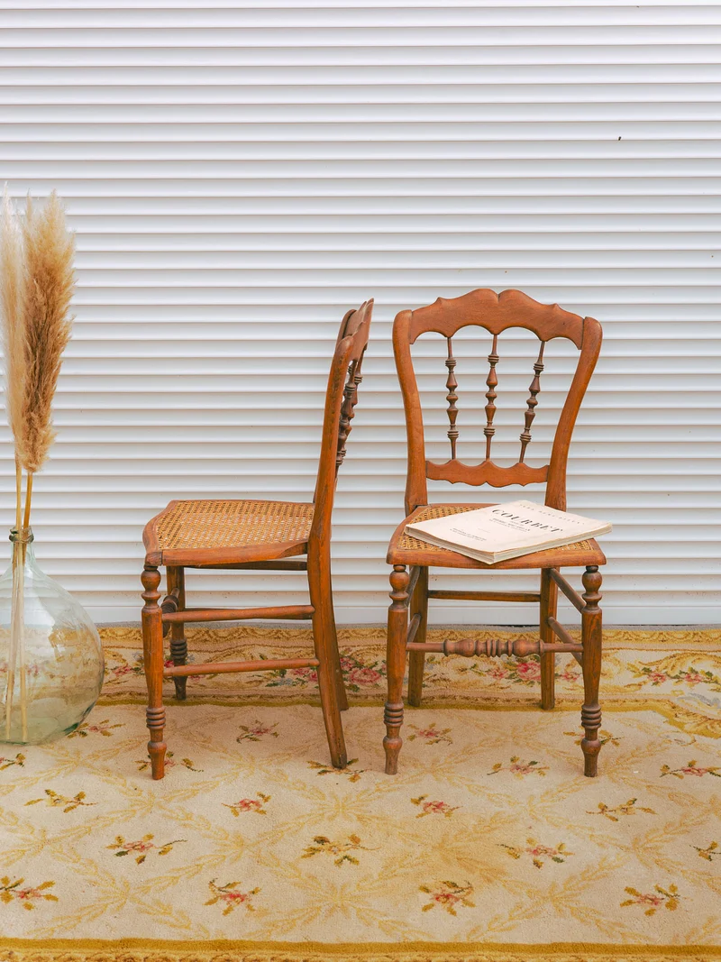 Claude, le lot de 4 chaises en bois et cannage N°1559