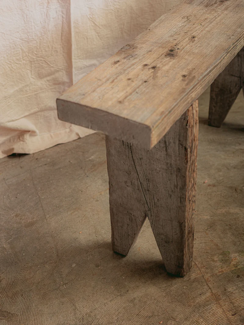 Antoine, le banc de ferme en bois brut blanchi N°505