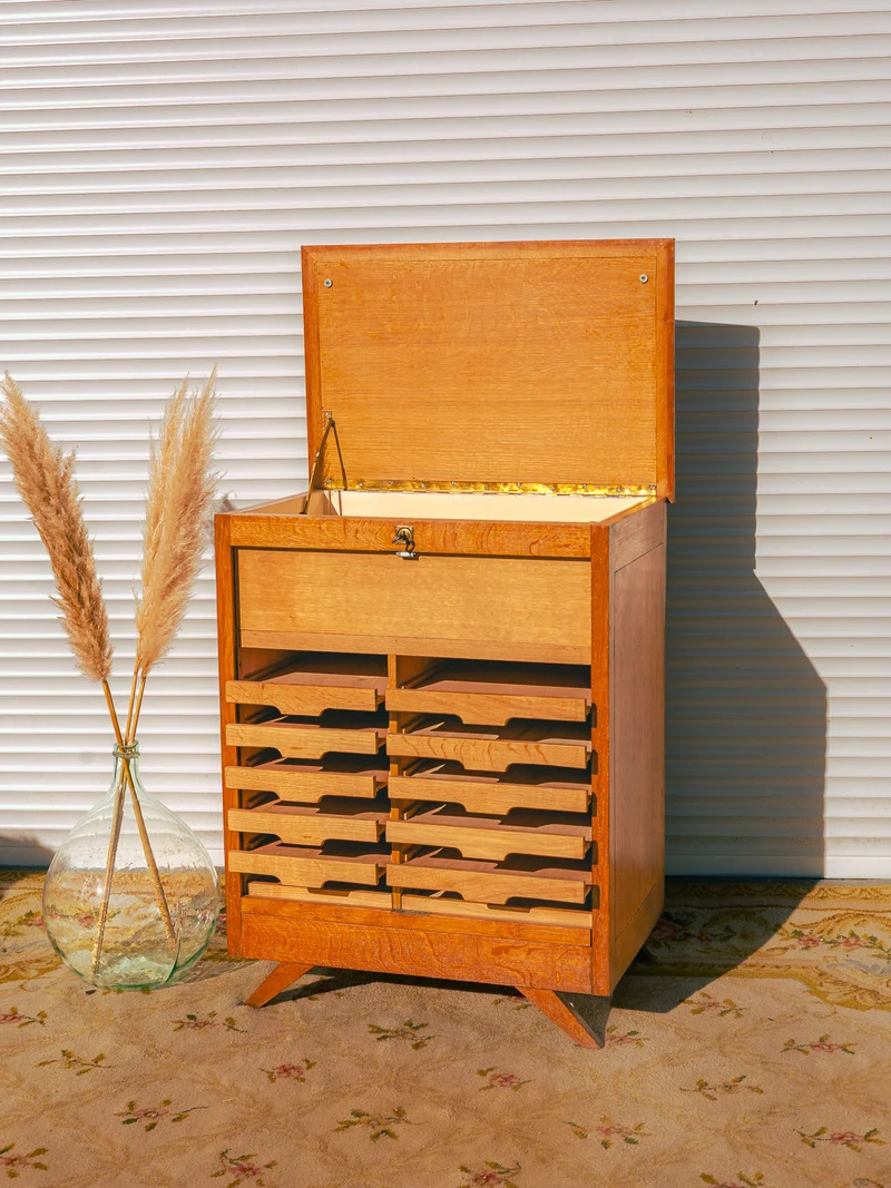Fernand, le meuble classeur en bois clair N°432