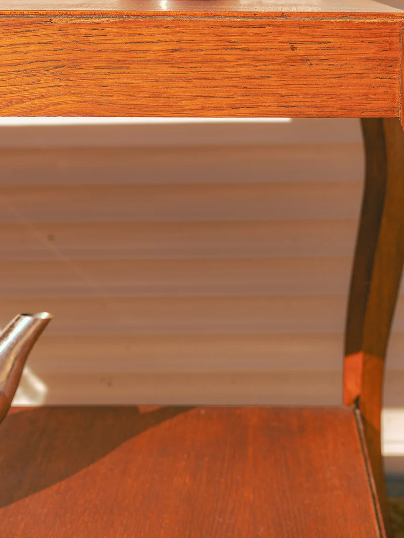 Léonie, la table basse en bois aux pieds galbés N°1131