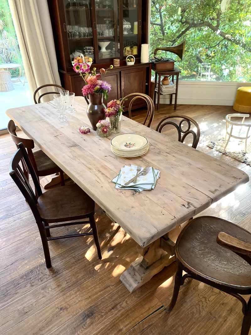 Table de monastère en chêne ancien
