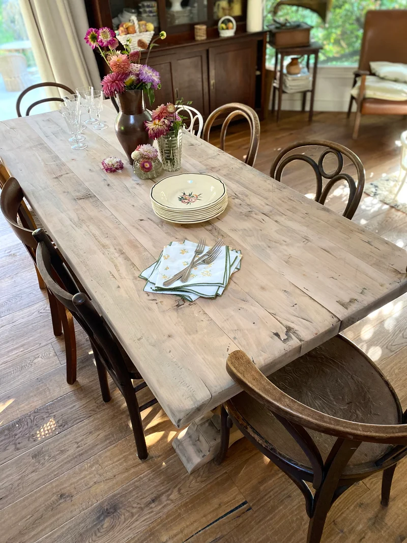 Table de monastère en chêne ancien