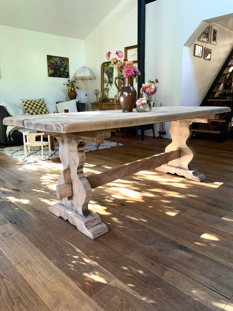 Table de monastère en chêne ancien
