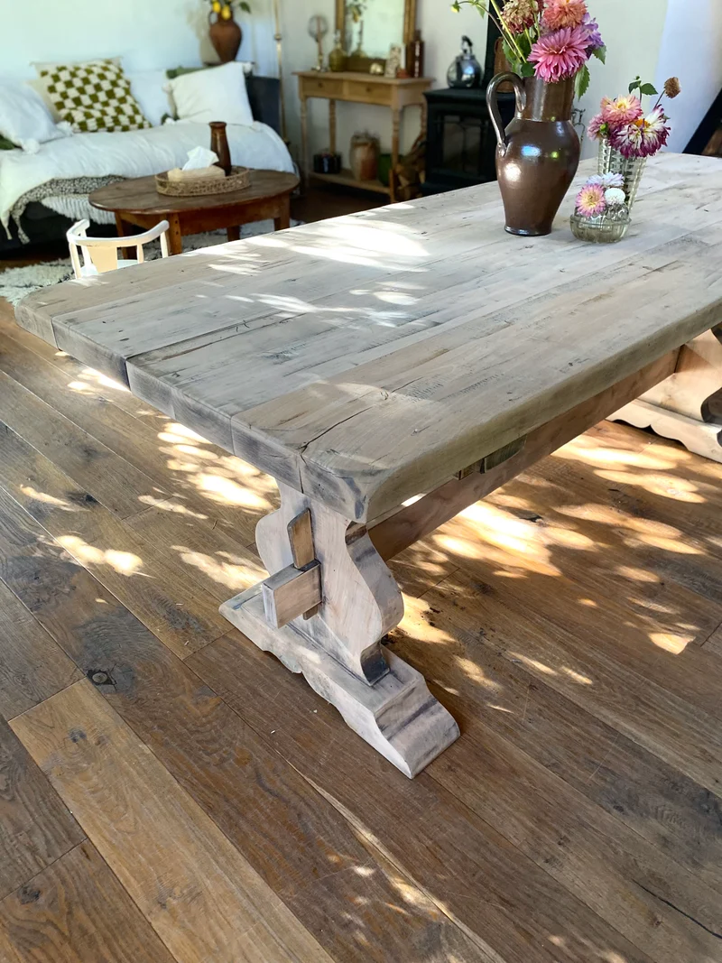 Table de monastère en chêne ancien