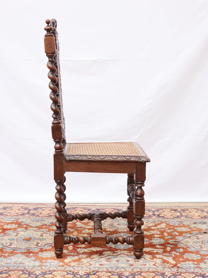 Claude, le lot de 4 chaises en chêne et cannage N°1430