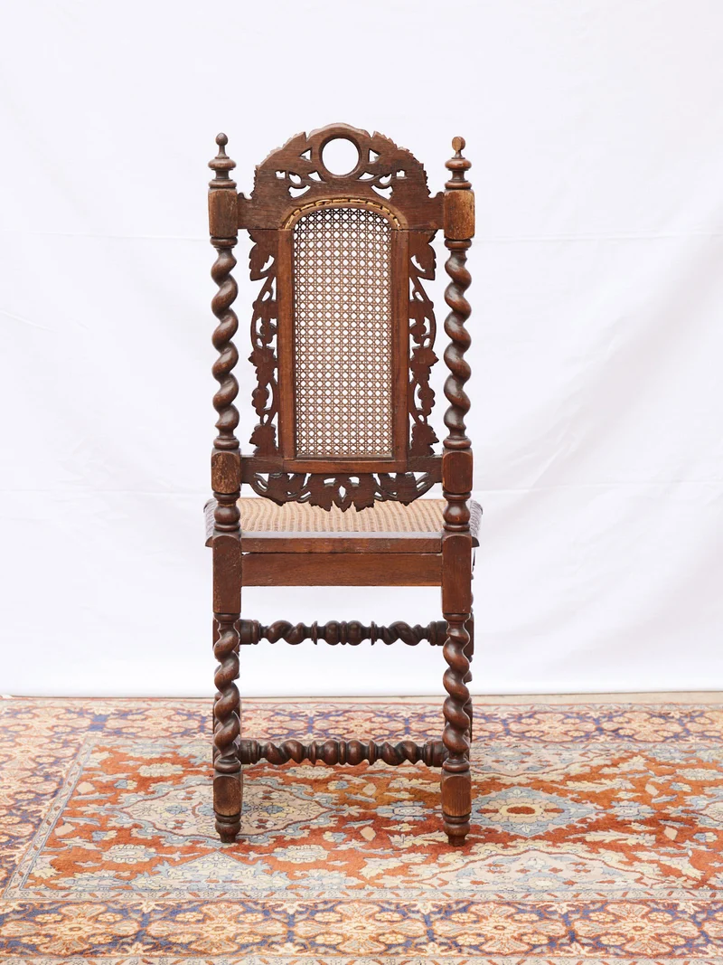 Claude, le lot de 4 chaises en chêne et cannage N°1430