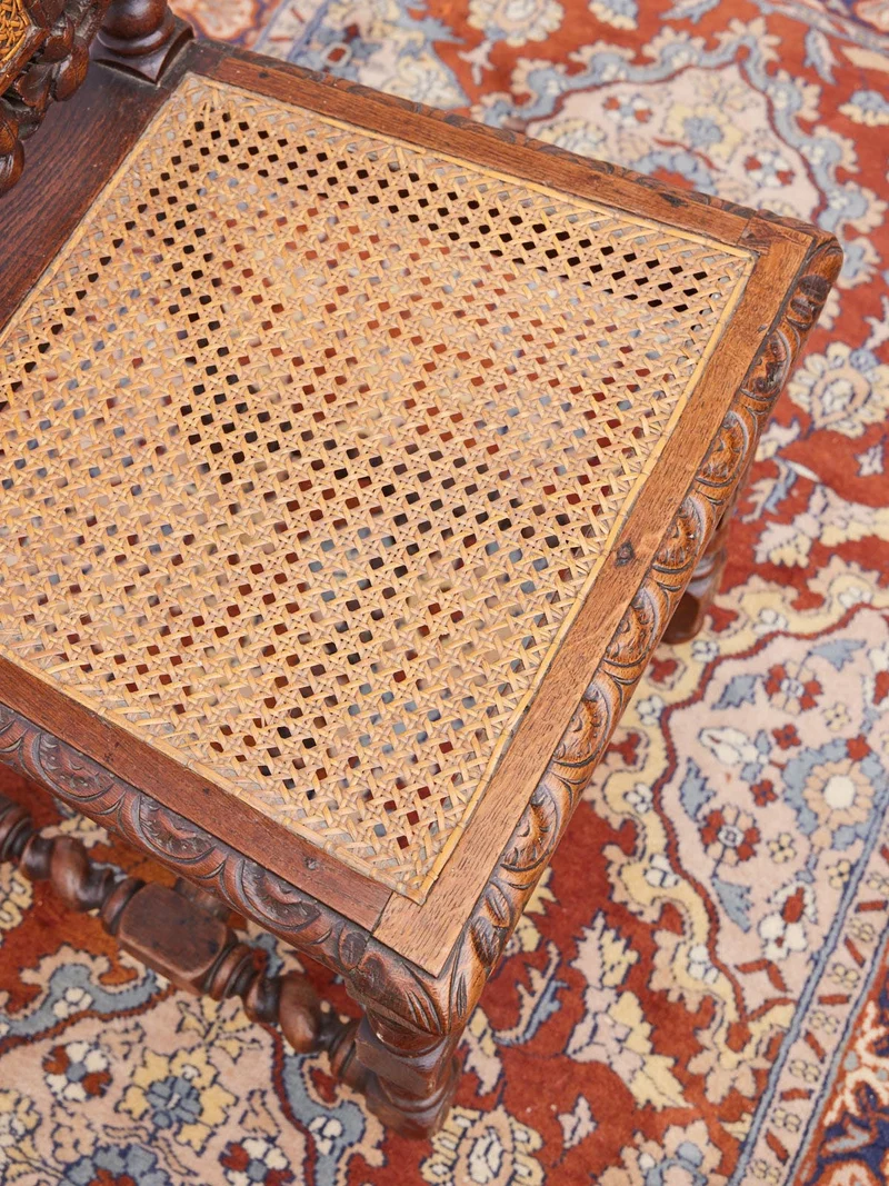 Claude, le lot de 4 chaises en chêne et cannage N°1430