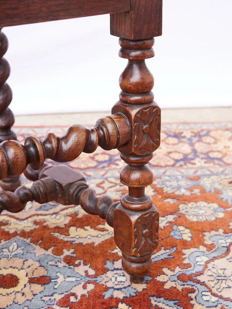 Claude, le lot de 4 chaises en chêne et cannage N°1430