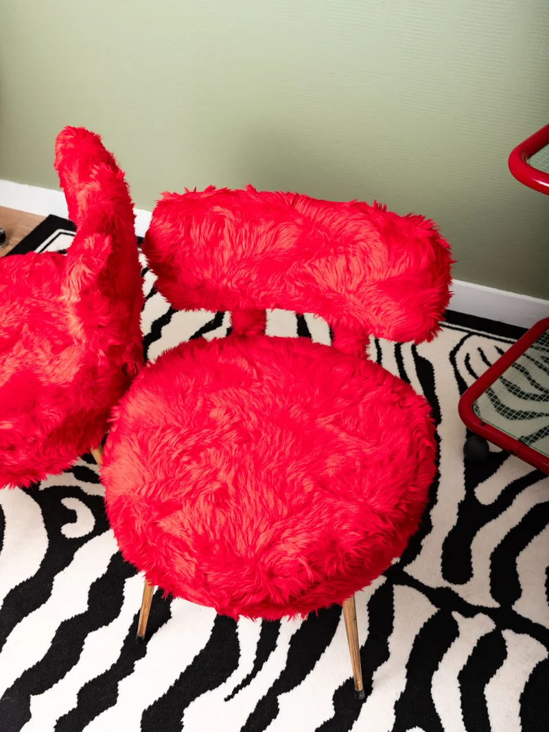 Olivia, la paire de deux chauffeuses vintage rouge N°96