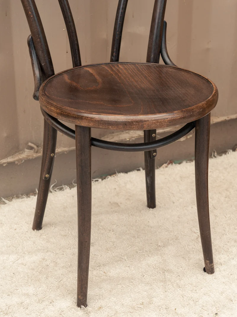 Claude, le lot de 3 chaises en bois N°1656