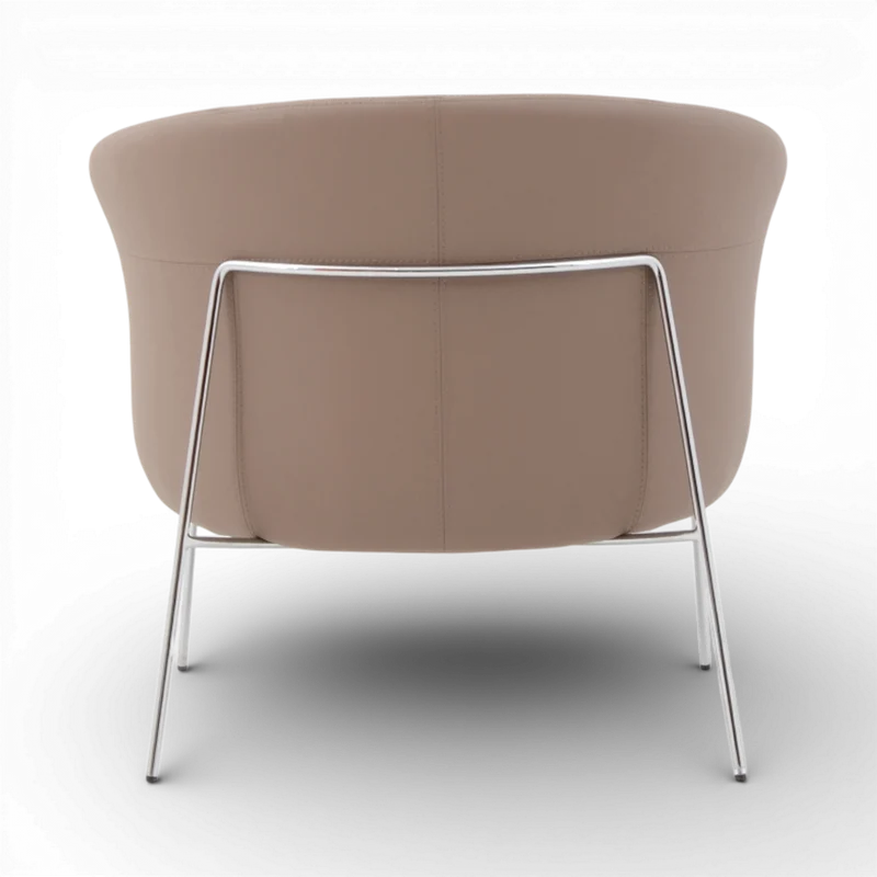Fauteuil imitation cuir marron clair