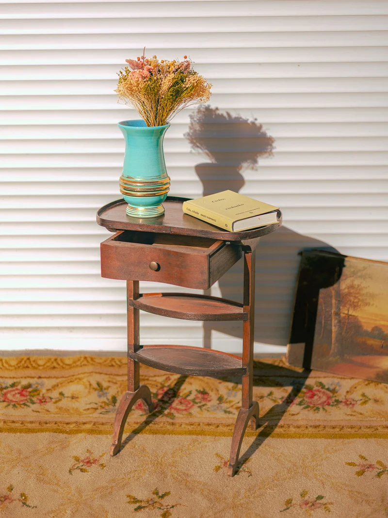 Odile, la table de chevet en bois N°1526