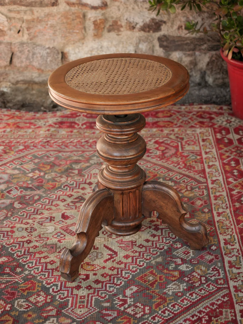 Regis, le tabouret de piano tournant N°1564