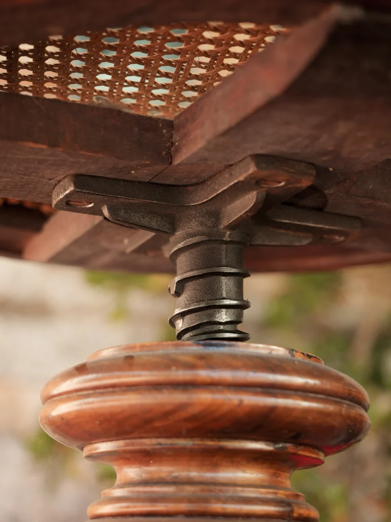 Regis, le tabouret de piano tournant N°1564