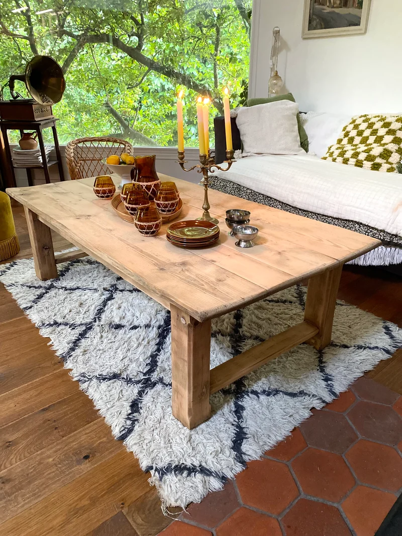 Table de ferme basse en bois ancien